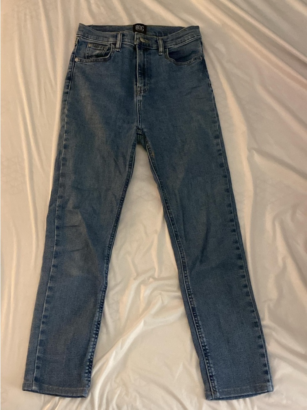 BDG High Rise Girlfriend Jeans in Medium Blue Wash